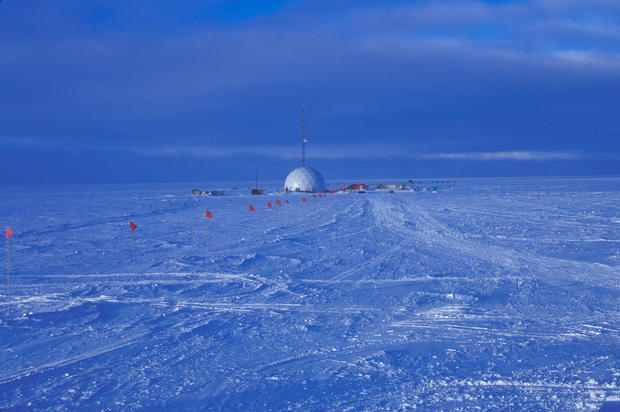 massey-gisp2dome-greenland90.jpg 