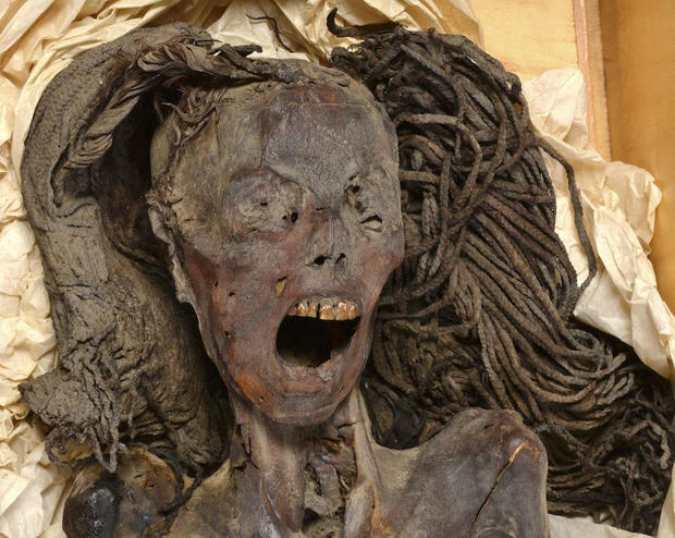 Mummy with shrieking expression may have “died screaming from agony”